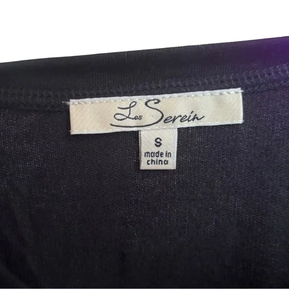 Elegant Black Ruffle Sleeve Blouse - Picture 6 of 7